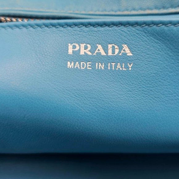 Prada Vitello Daino Eye Inside 2 Way Medium Bag - Picture 7 of 12